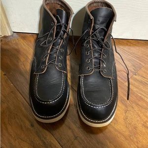 Red Wing boots. Classic Moc. Black. Size 12.